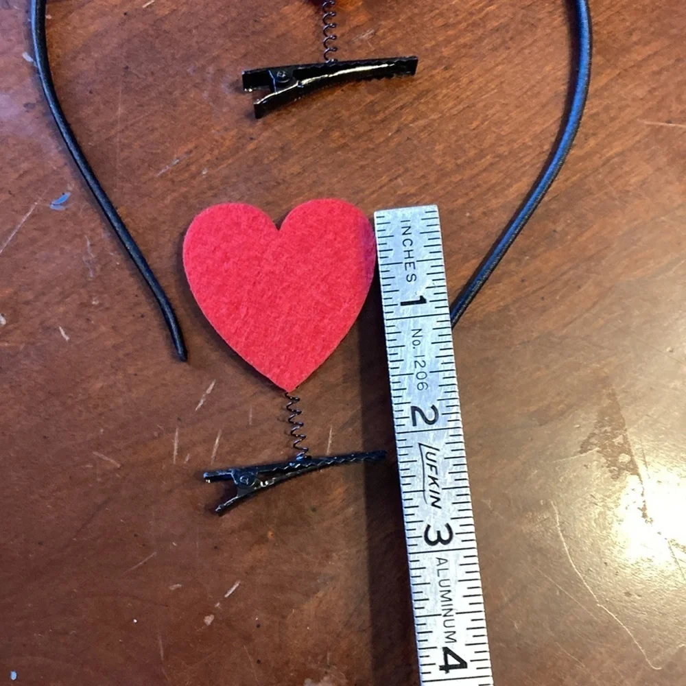 3PCS Heart Decor Hair Accessory ❤️